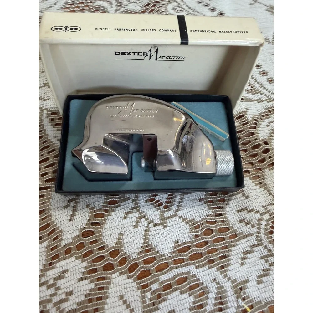 Vintage Dexter M Mat Cutter Russell Harrington Cutlery Co Chrome USA Made Boxed